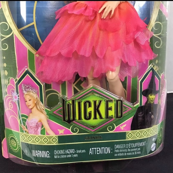 Mattel Wicked Movie Glinda Fashion Doll and Parts RARE URL MISPRINT - Picture 5 of 5
